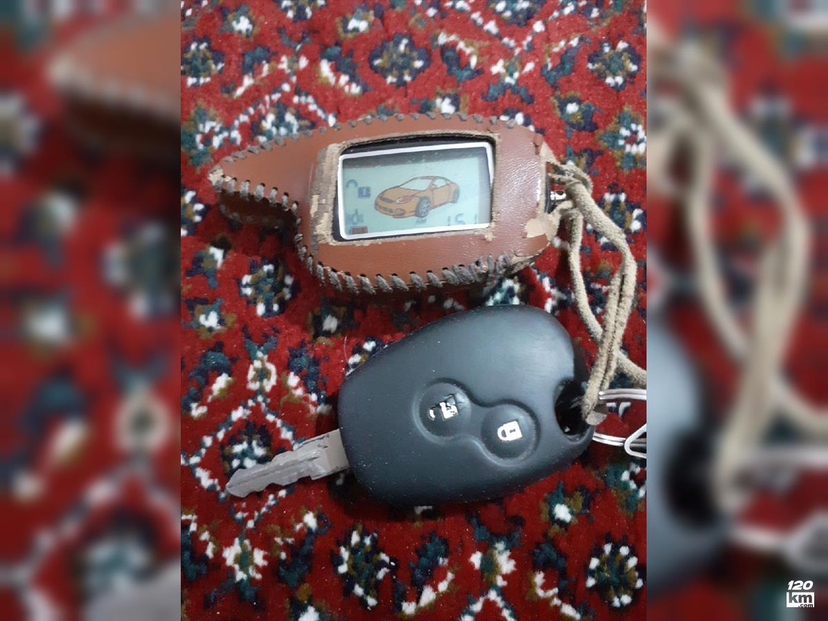 فروش رنو تندر 90 (ال 90) E1 ۱۳۸۹ سفید یک لکه رنگ کرمانشاه (۲۱ فروردین ۱۴۰۴)