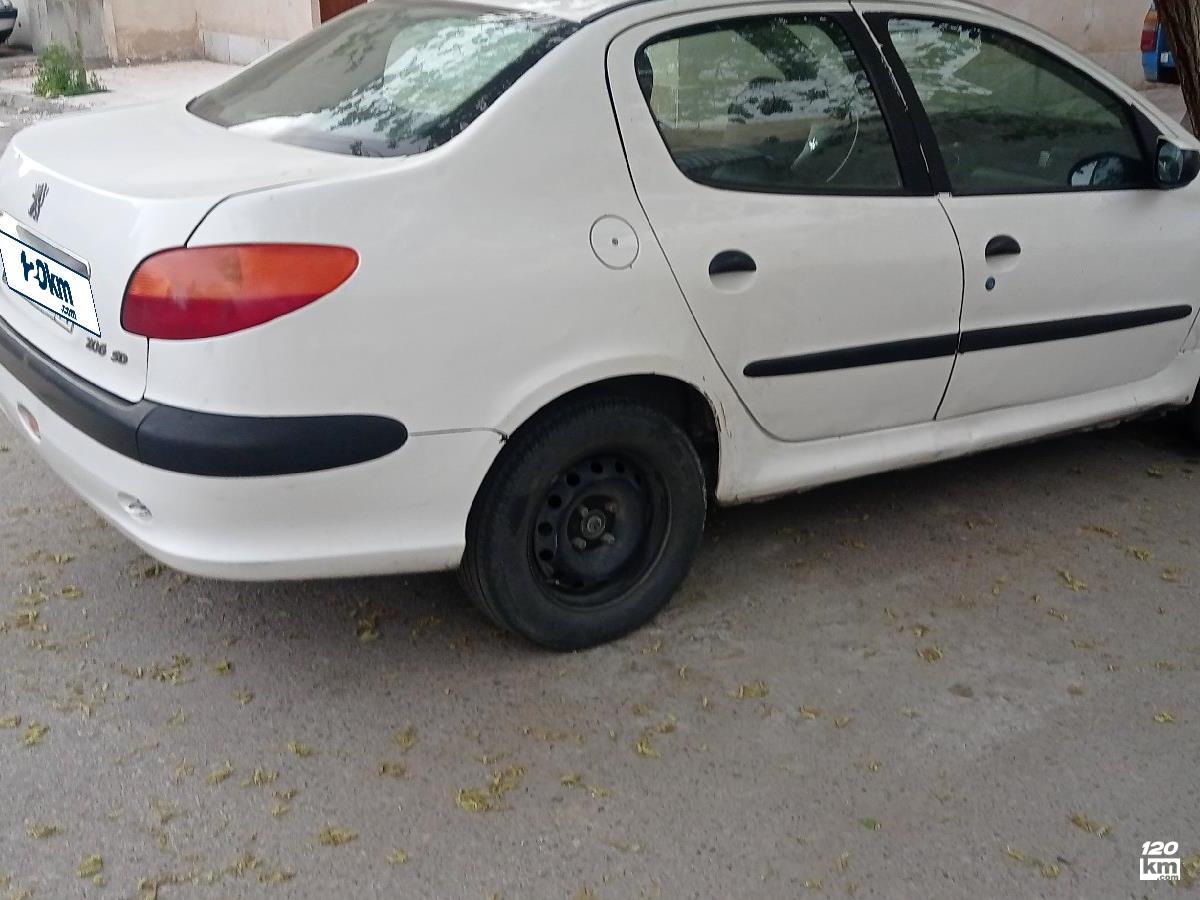 فروش پژو 206 SD V8 ۱۳۸۹ سفید دور رنگ مشهد قاسم آباد (شهرک غرب) (۲۲ فروردین ۱۴۰۴)