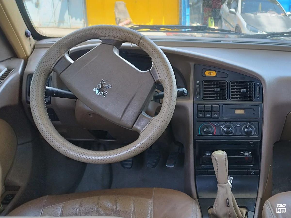 فروش پژو 405 GLX ۱۳۹۱ دوگانه سوز نقره ای کامل رنگ شیراز فرصت شیرازی (۲۵ فروردین ۱۴۰۴)