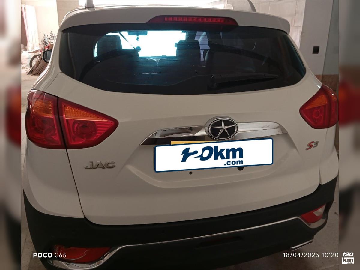 فروش جک اس 3 ۱۳۹۸ سفید درب تعویض یزد شهرک طوبی (۱ اردیبهشت ۱۴۰۴)