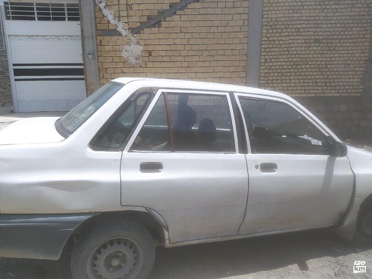 فروش پراید صندوقدار ۱۳۸۲ سفید دور رنگ اصفهان فلاورجان (۱۱ اردیبهشت ۱۴۰۴)