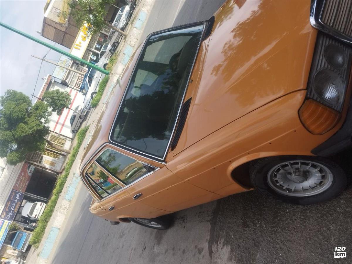 فروش بنز کلاس E E230 ۱۹۷۸ (کم کارکرد) شتری دور رنگ همدان (۱۱ اردیبهشت ۱۴۰۴)