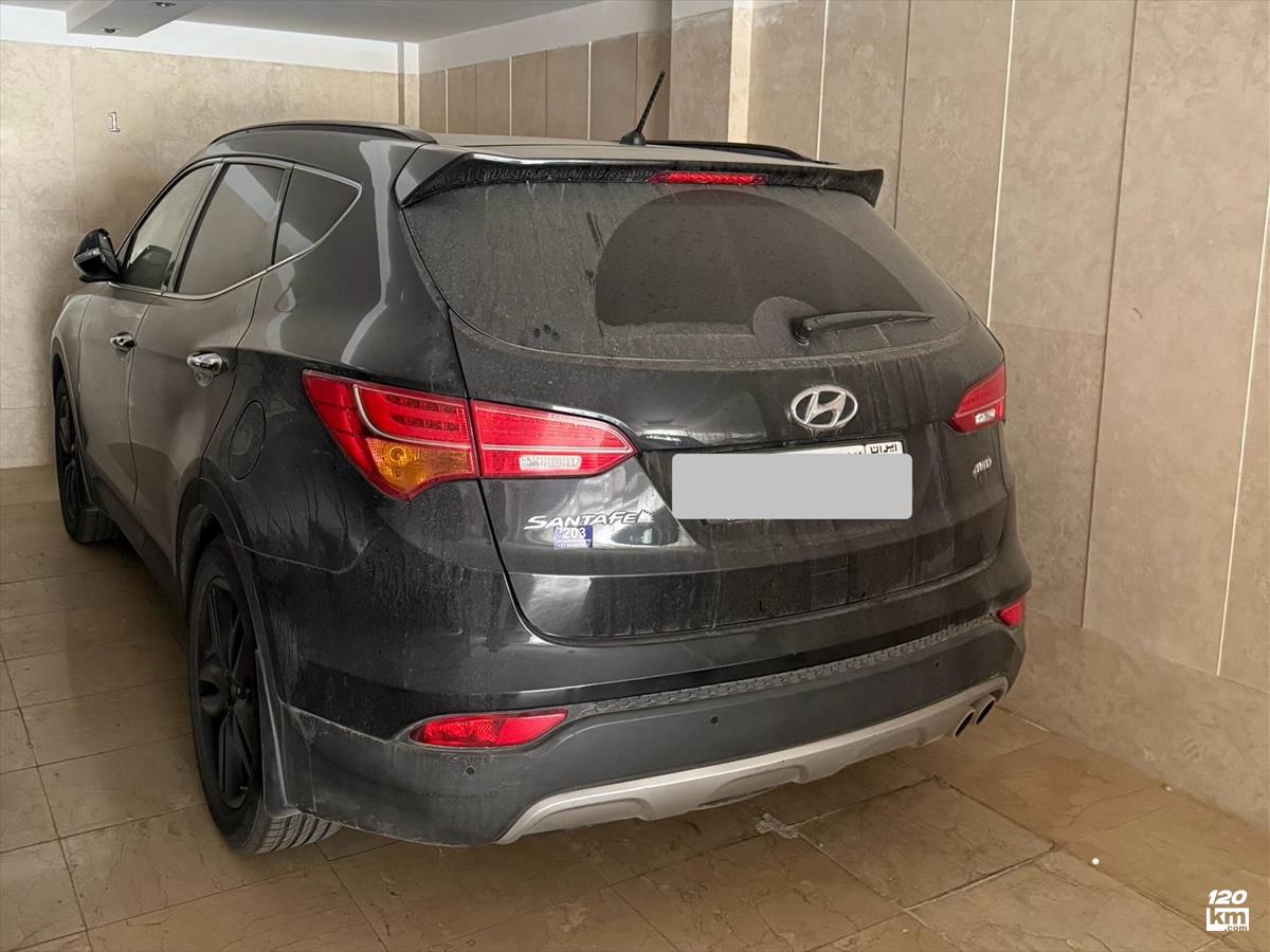 فروش هیوندای سانتافه ix45 ۲۰۱۶ (کم کارکرد) مشکی بدون رنگ تهران ستارخان (۱۴ اردیبهشت ۱۴۰۴)