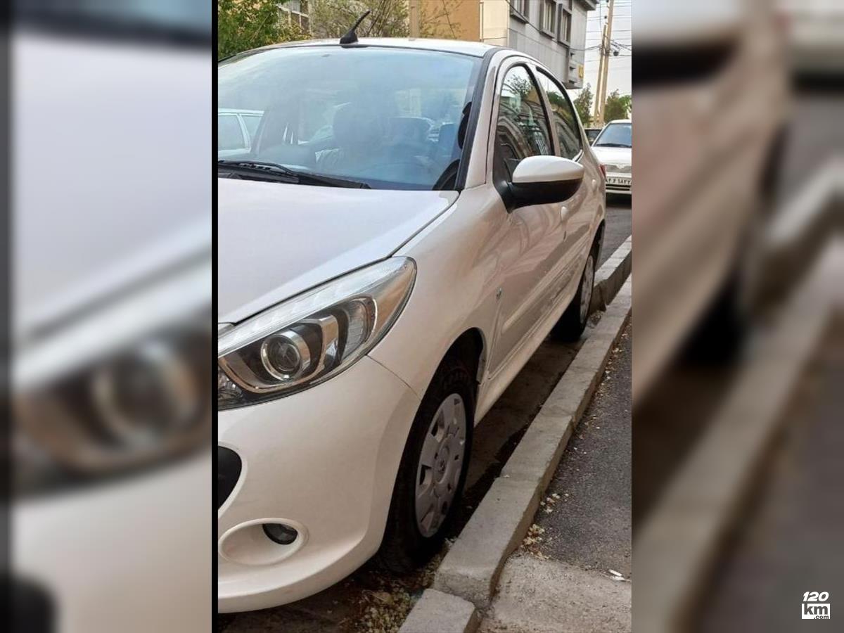 فروش پژو 207 ۱۴۰۲ سفید بدون رنگ کرج فردیس (۱۷ اردیبهشت ۱۴۰۴)