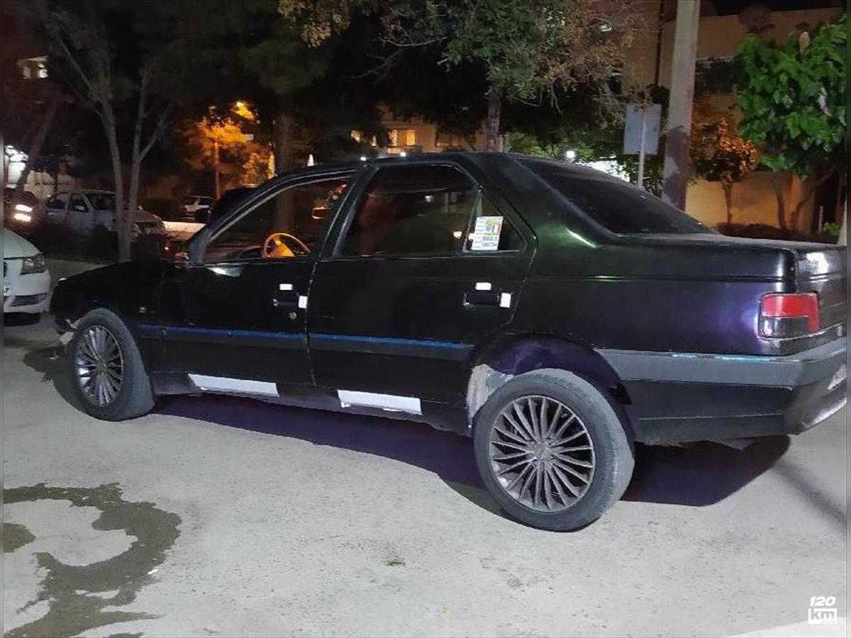 فروش پژو 405 GLX ۱۳۸۳ (کم کارکرد) مشکی دور رنگ اصفهان ملک شهر (۲۵ اردیبهشت ۱۴۰۴)