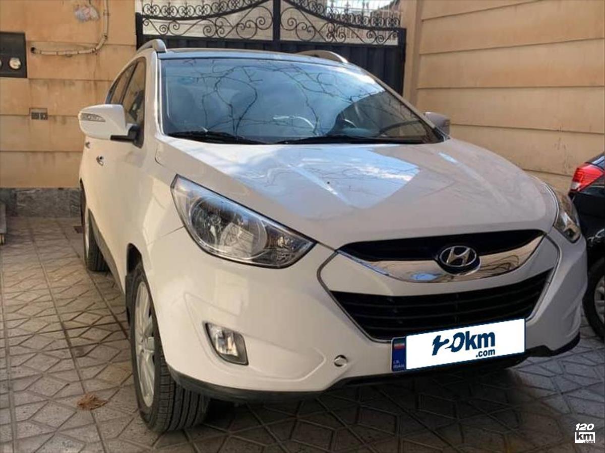 فروش هیوندای توسان ix35 ۲۰۱۴ سفید صدفی دو لکه رنگ تهران دبستان (۲۶ اردیبهشت ۱۴۰۴)
