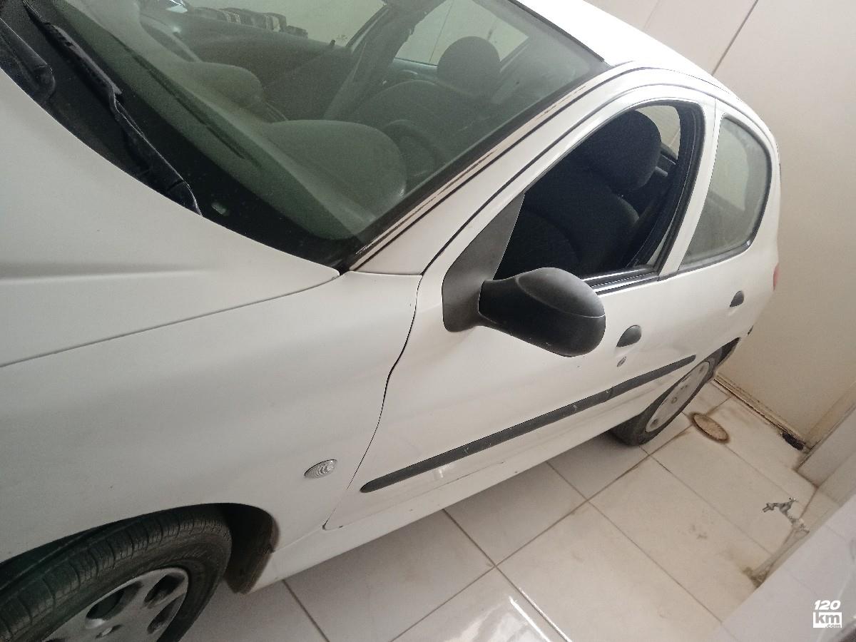 فروش پژو 206 تیپ 2 ۱۳۸۹ سفید چند لکه رنگ اصفهان شهرضا (۲۶ اردیبهشت ۱۴۰۴)