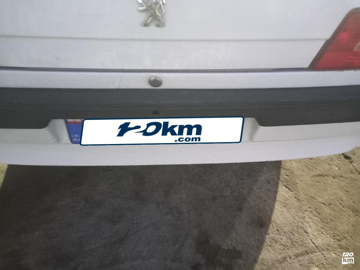 فروش پژو 405 SLX ۱۳۹۶ سفید گلگیر تعویض کرج مهرشهر (۲۷ اردیبهشت ۱۴۰۴)