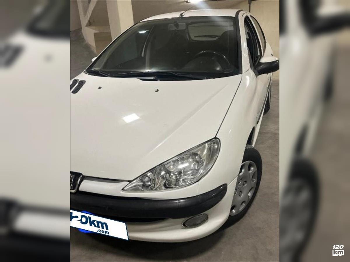 فروش پژو 206 تیپ 5 ۱۳۸۹ (کم کارکرد) سفید بدون رنگ تهران آجودانیه (۲۸ اردیبهشت ۱۴۰۴)