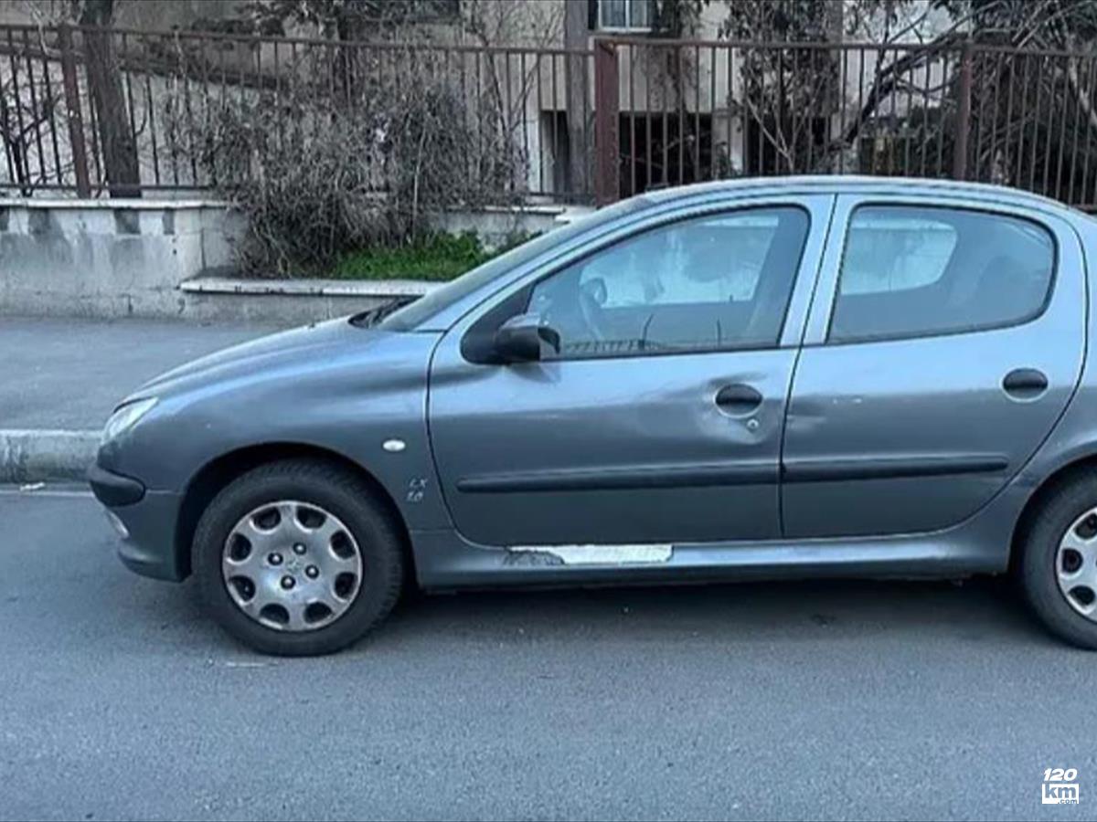 فروش پژو 206 SD V8 ۱۳۹۴ نوک مدادی بدون رنگ تهران پونک (۲۹ اردیبهشت ۱۴۰۴)