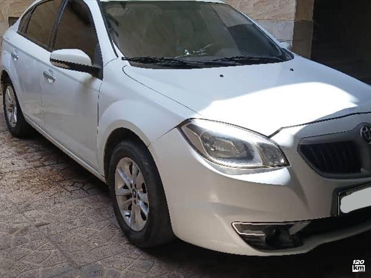 فروش برلیانس H330 ۱۳۹۷ سفید بدون رنگ تهران آهنگ (۳۰ اردیبهشت ۱۴۰۴)