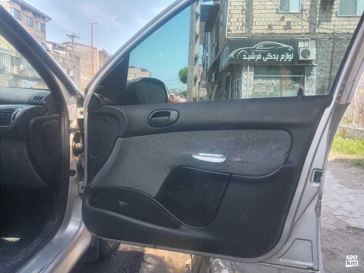 فروش پژو 206 تیپ 2 ۱۳۸۴ نقره ای چند لکه رنگ مازندران عباس آباد (۳۰ اردیبهشت ۱۴۰۴)