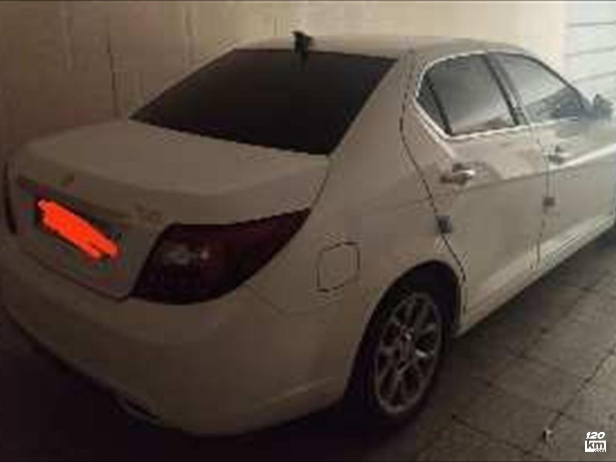 فروش دنا پلاس توربو ۱۴۰۲ سفید بدون رنگ تهران دولت آباد (۳۱ اردیبهشت ۱۴۰۴)