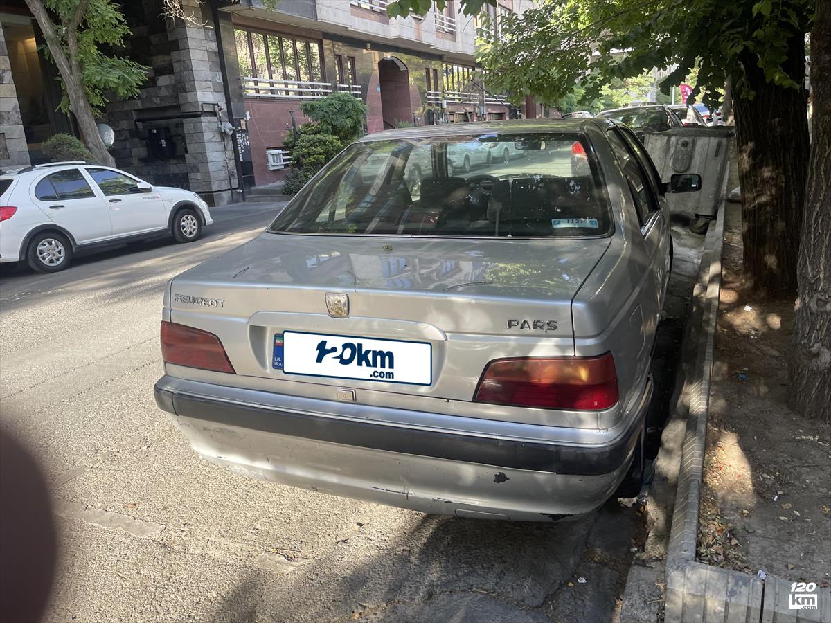 فروش پژو پارس ۱۳۸۵ خاکستری یک لکه رنگ تهران سعادت آباد (۱۲ خرداد ۱۴۰۴)