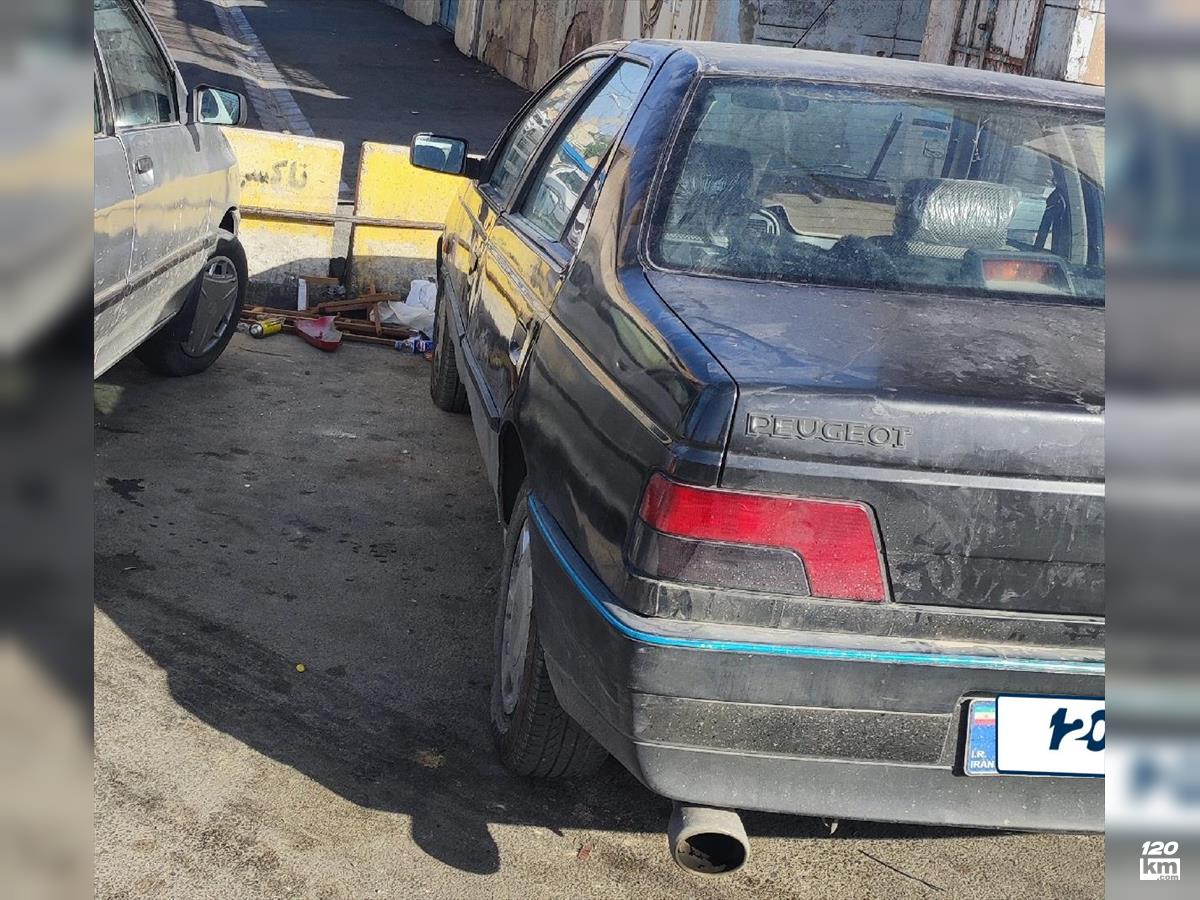 فروش پژو 405 GLX ۱۳۸۵ مشکی دور رنگ شیراز بلوار رحمت (۱۲ خرداد ۱۴۰۴)