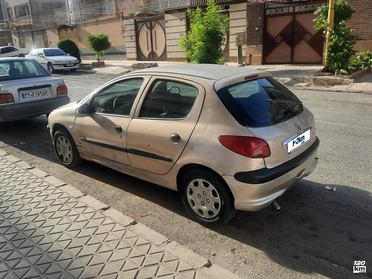 فروش پژو 206 تیپ 2 ۱۳۸۳ بژ دور رنگ اصفهان فولاد شهر (۱۳ خرداد ۱۴۰۴)