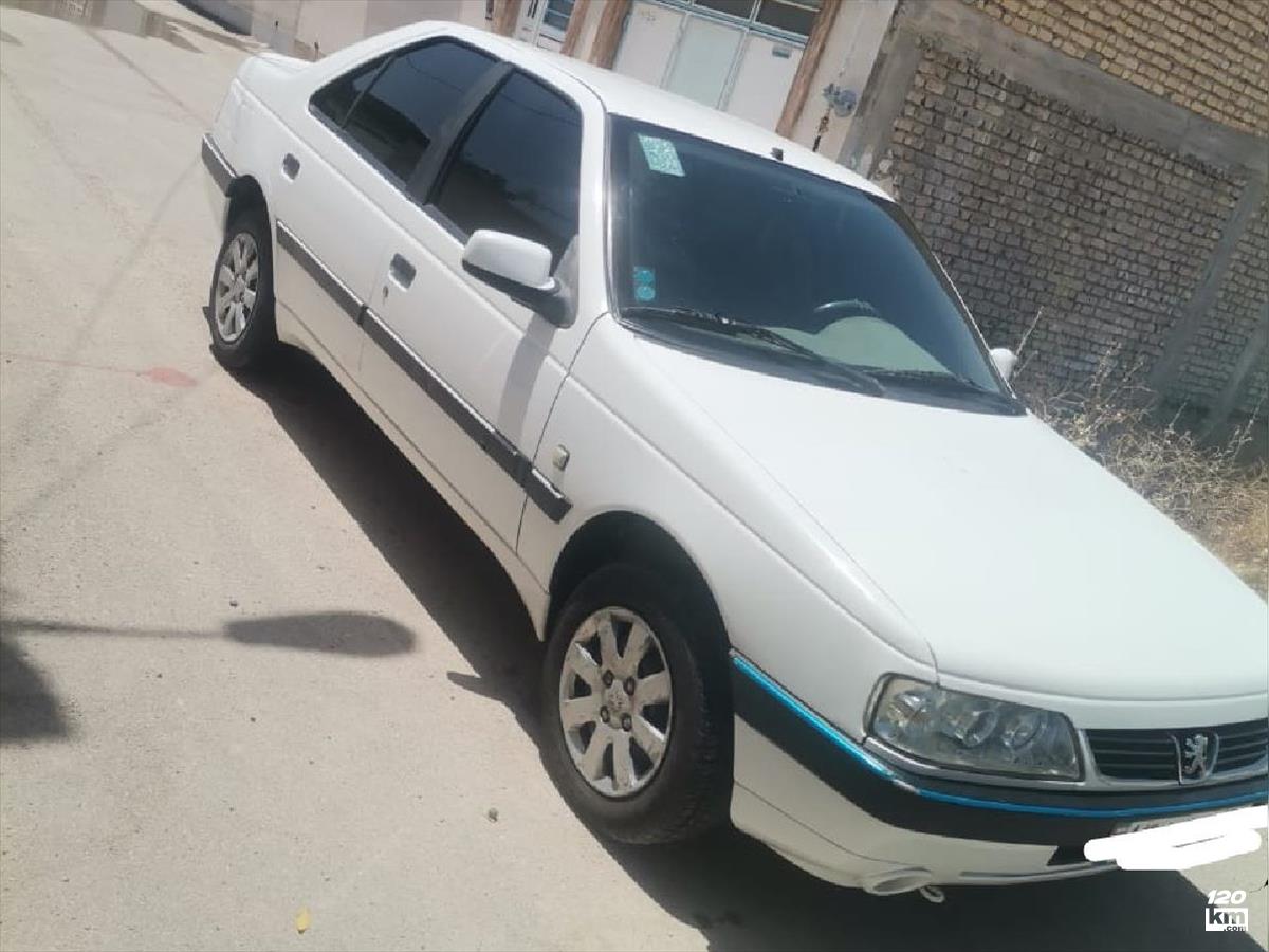 فروش پژو 405 SLX ۱۳۹۷ سفید کاپوت تعویض فارس کازرون (۱۴ خرداد ۱۴۰۴)