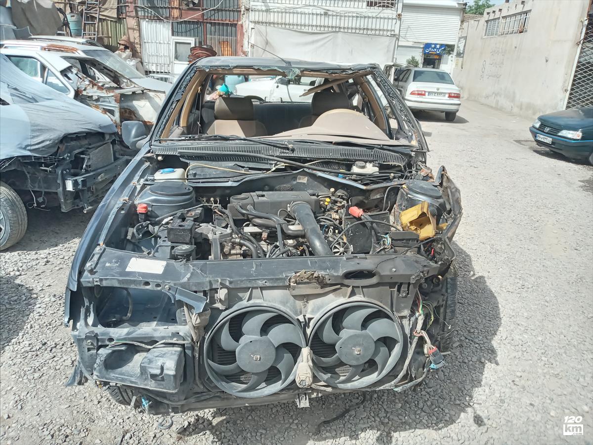 فروش پژو 405 GLX ۱۳۹۴ نوک مدادی تصادفی مشهد قائم (۱۵ خرداد ۱۴۰۴)