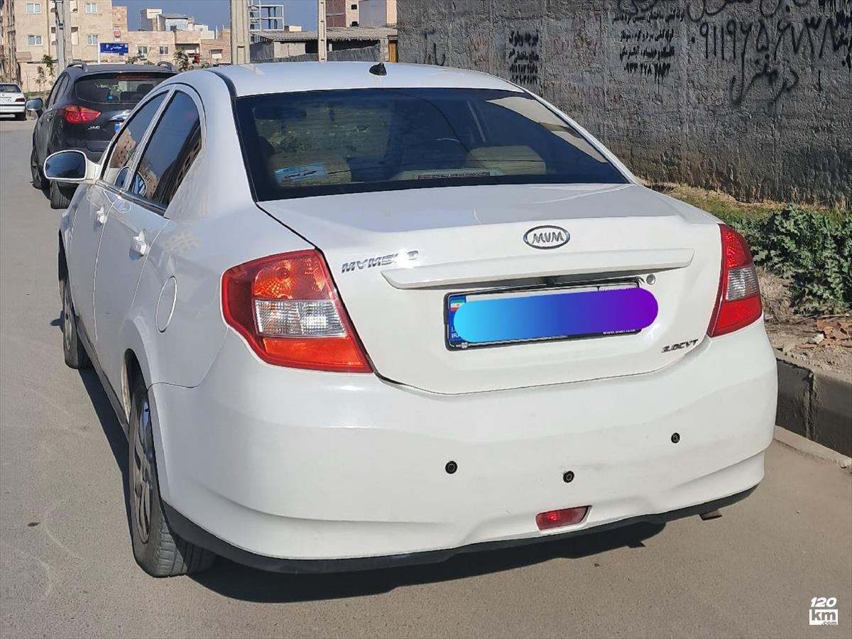 فروش ام وی ام 550 ۱۳۹۶ سفید بدون رنگ گرگان (۱۵ خرداد ۱۴۰۴)