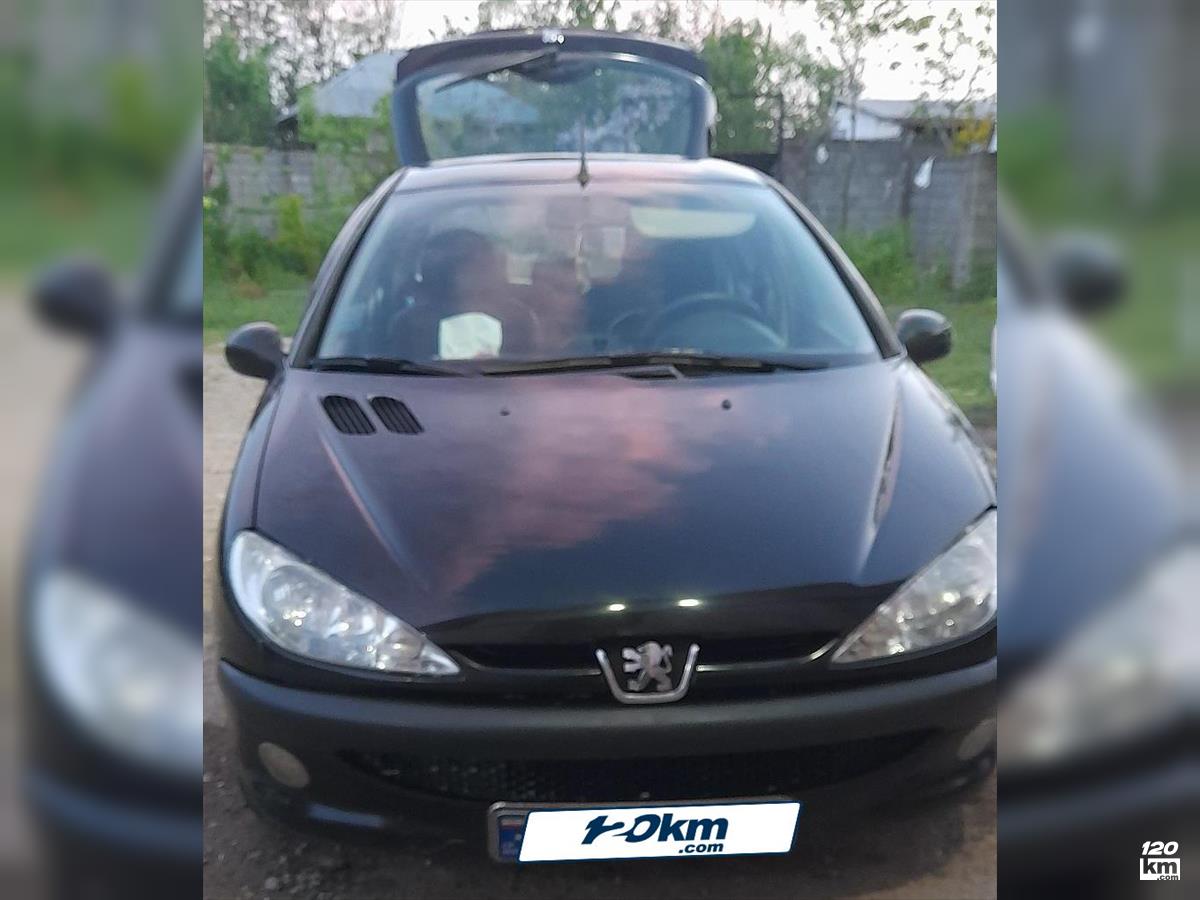 فروش پژو 206 تیپ 2 ۱۳۸۲ مشکی دور رنگ رشت بلوار گیلان (۱۷ خرداد ۱۴۰۴)