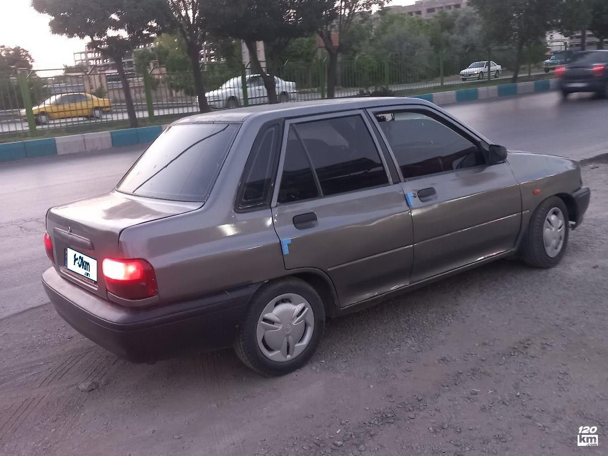 فروش پراید صندوقدار ۱۳۸۸ خاکستری دور رنگ همدان (۱۸ خرداد ۱۴۰۴)
