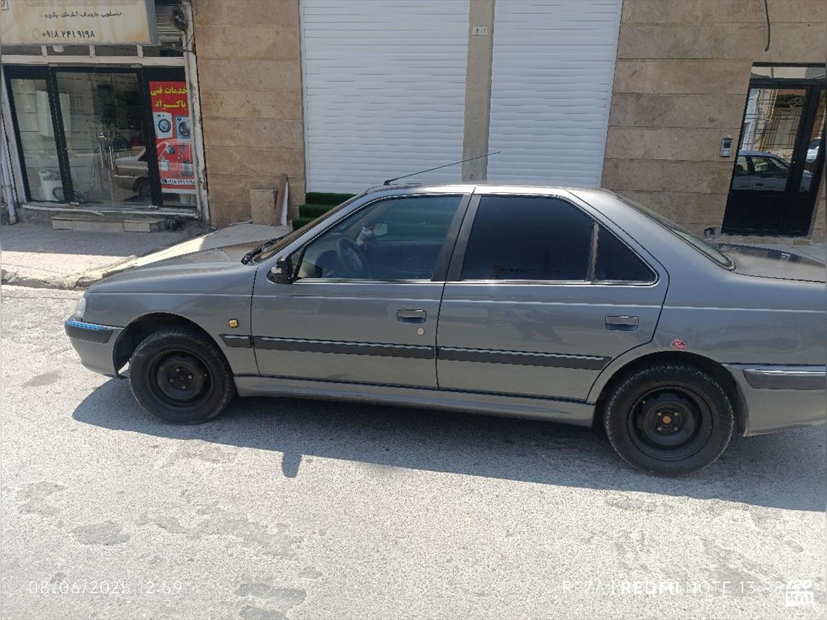 فروش پژو پارس سال ۱۳۹۲ دلفینی یک لکه رنگ ایلام (۱۸ خرداد ۱۴۰۴)