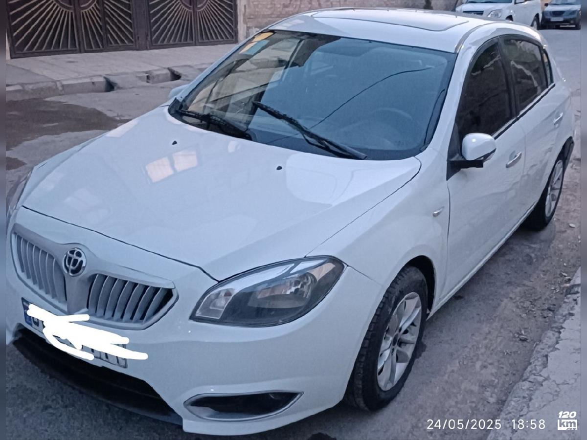 فروش برلیانس H320 ۱۳۹۷ سفید دو لکه رنگ مشهد عبادی (۲۰ خرداد ۱۴۰۴)