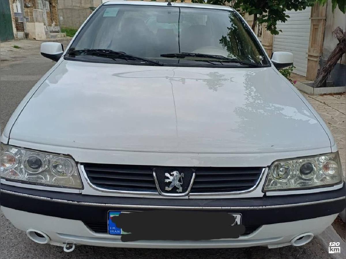 فروش پژو 405 SLX ۱۳۹۸ سفید بدون رنگ ارومیه (۲۱ خرداد ۱۴۰۴)