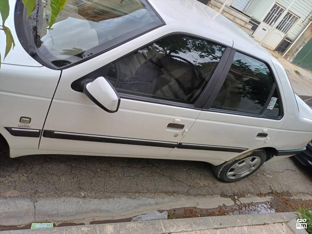 فروش پژو 405 SLX ۱۳۹۸ سفید بدون رنگ ارومیه (۲۱ خرداد ۱۴۰۴)