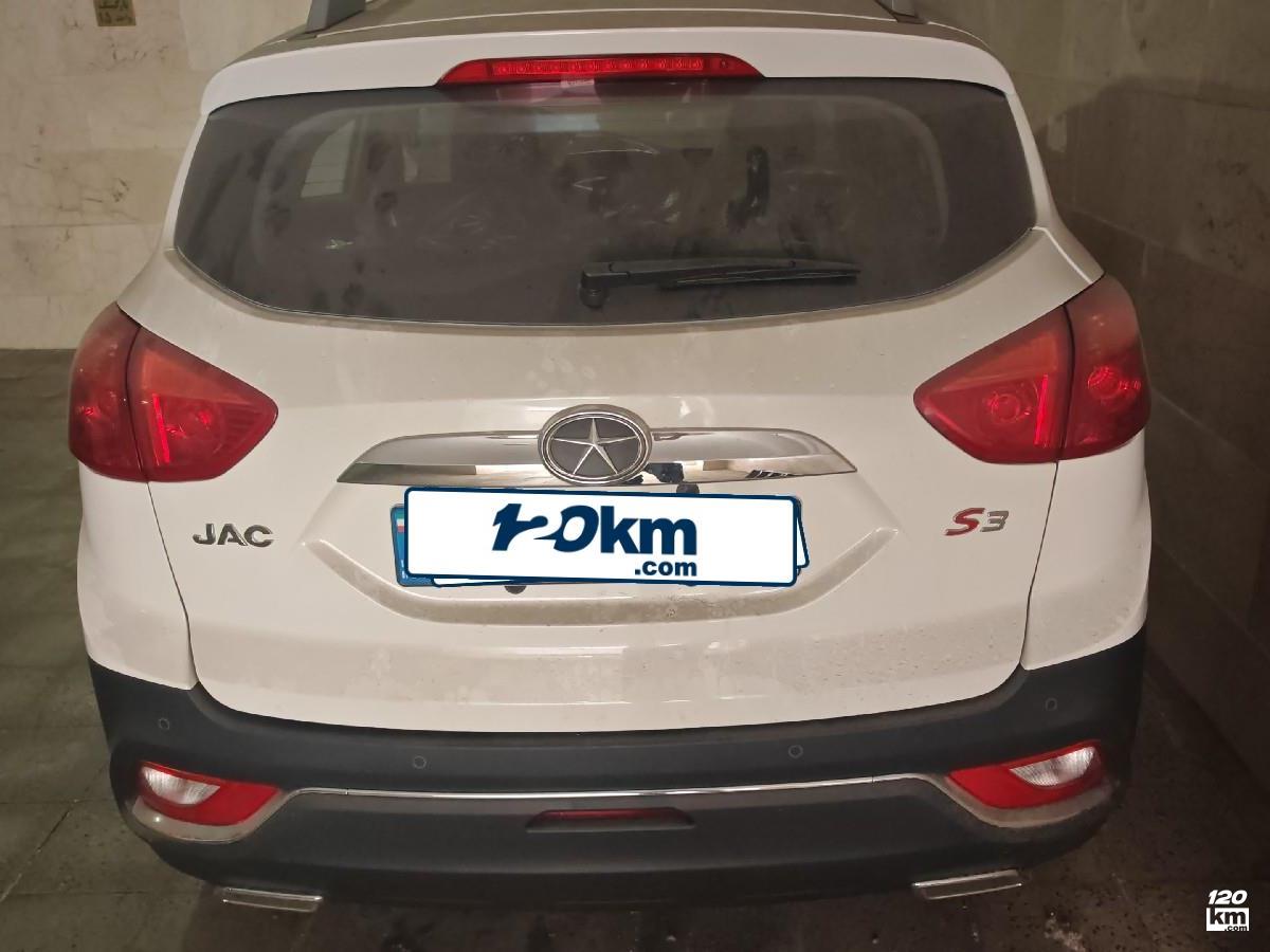 فروش جک اس 3 ۱۴۰۳ (کم کارکرد) سفید بدون رنگ تهران طرشت (۲۱ خرداد ۱۴۰۴)