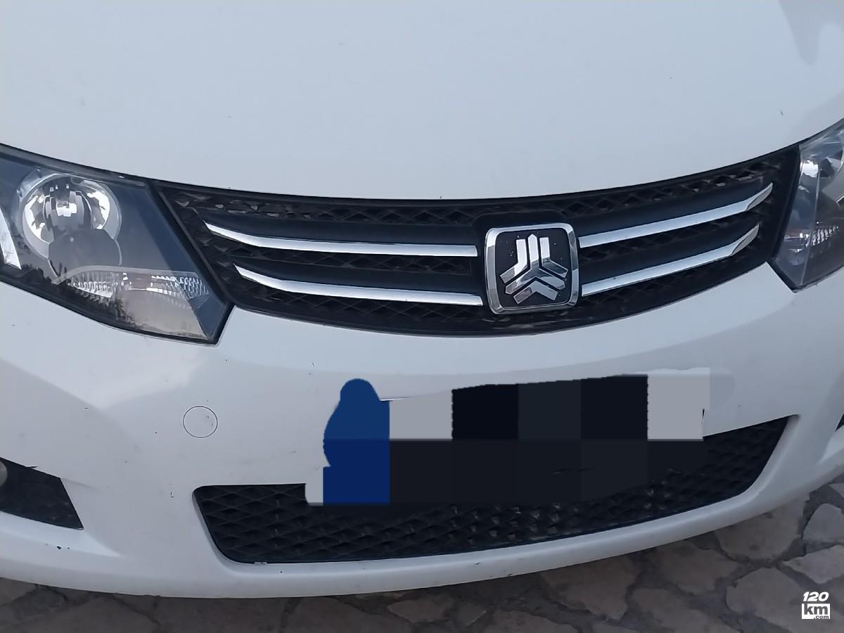 فروش زوتی آریو 1600cc ۱۳۹۸ سفید بدون رنگ آذربایجان غربی خوی (۲۵ خرداد ۱۴۰۴)