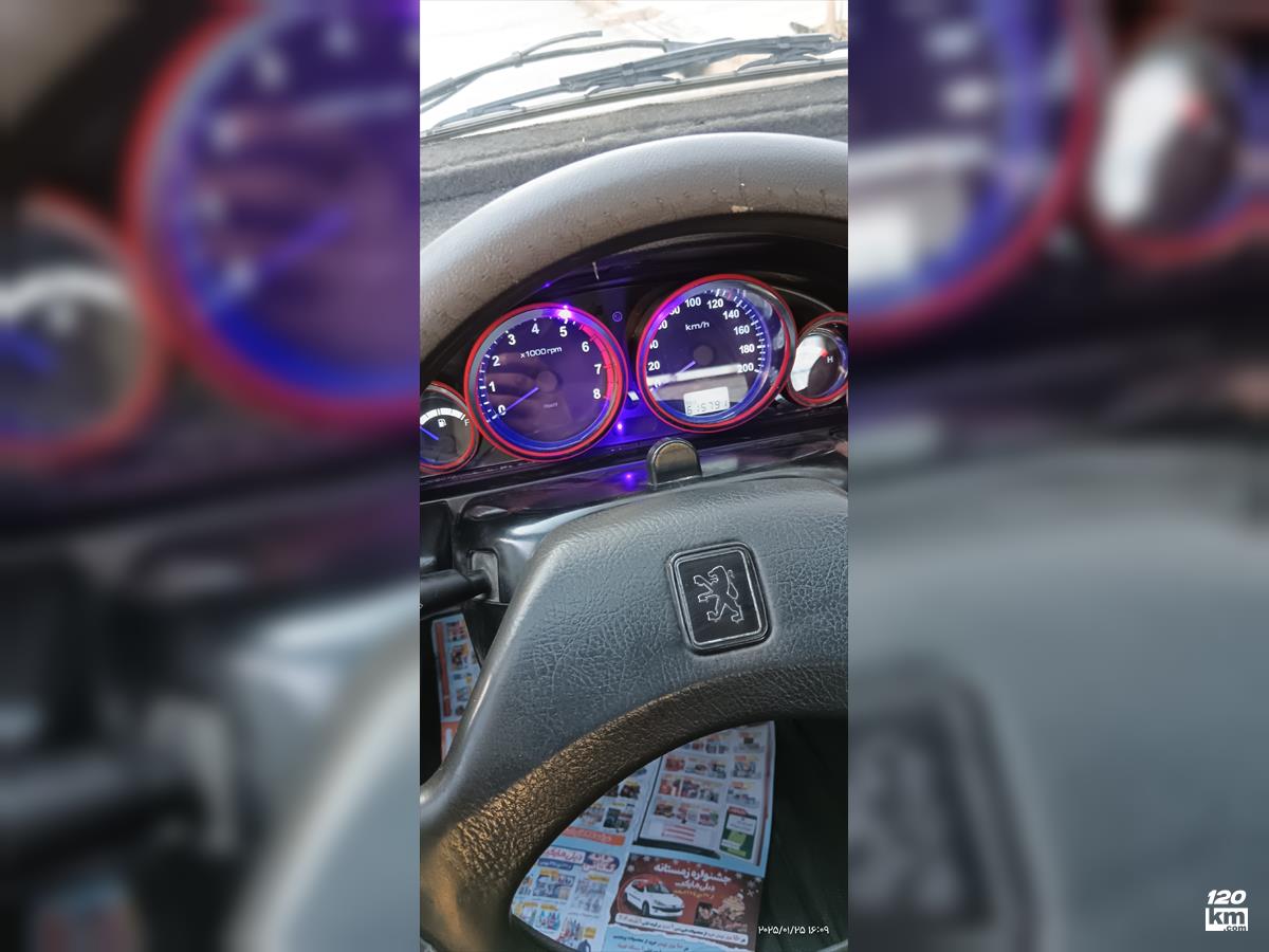 فروش پژو روآ G2 ۱۳۸۵ دوگانه سوز نوک مدادی دور رنگ شیراز فخرآباد (۲۱ تیر ۱۴۰۴)