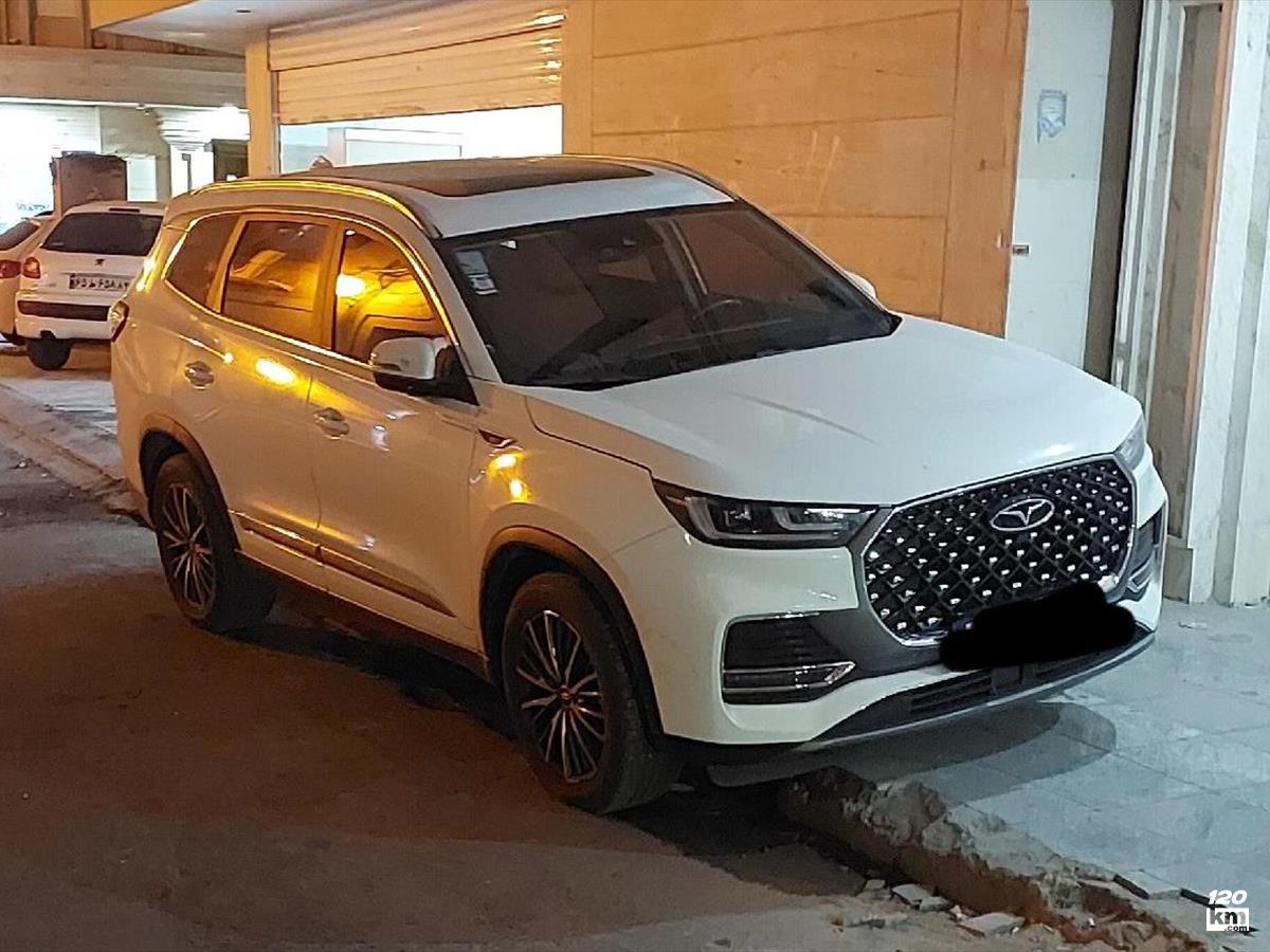 فروش فونیکس تیگو 8 کلاسیک ۱۴۰۲ سفید بدون رنگ بندرعباس (۲۳ تیر ۱۴۰۴)