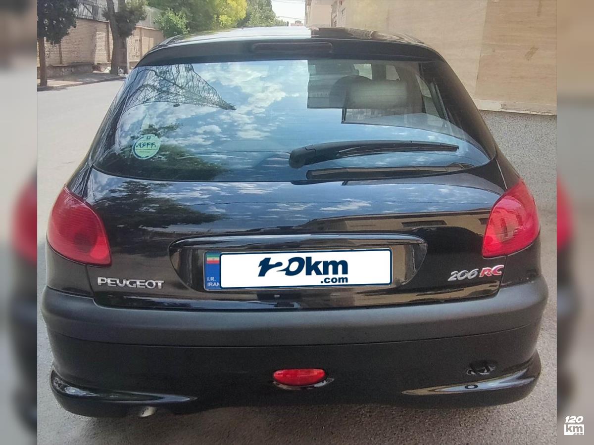 فروش پژو 206 تیپ 5 ۱۳۹۸ مشکی بدون رنگ شیراز باغ حوض (۲۷ تیر ۱۴۰۴)