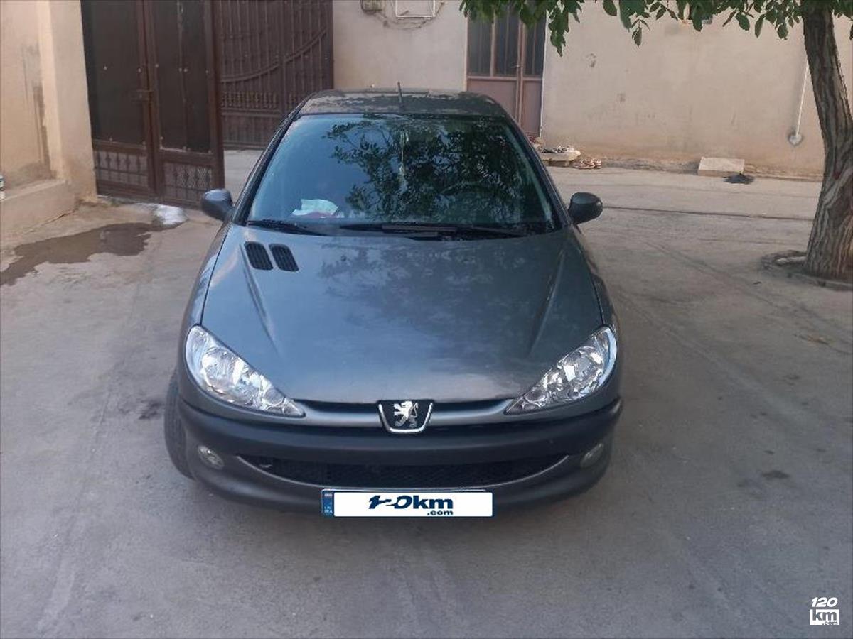 فروش پژو 206 تیپ 5 ۱۳۹۳ خاکستری بدون رنگ اراک (۲ مرداد ۱۴۰۴)