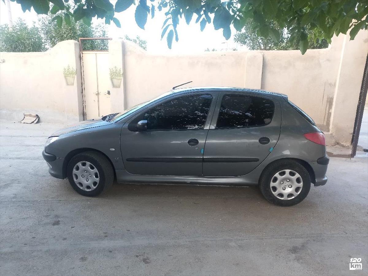 فروش پژو 206 تیپ 5 ۱۳۹۳ خاکستری بدون رنگ اراک (۲ مرداد ۱۴۰۴)