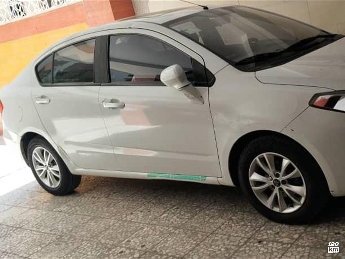 فروش برلیانس H230 ۱۳۹۶ سفید یک لکه رنگ کرج فردیس (۲ مرداد ۱۴۰۴)