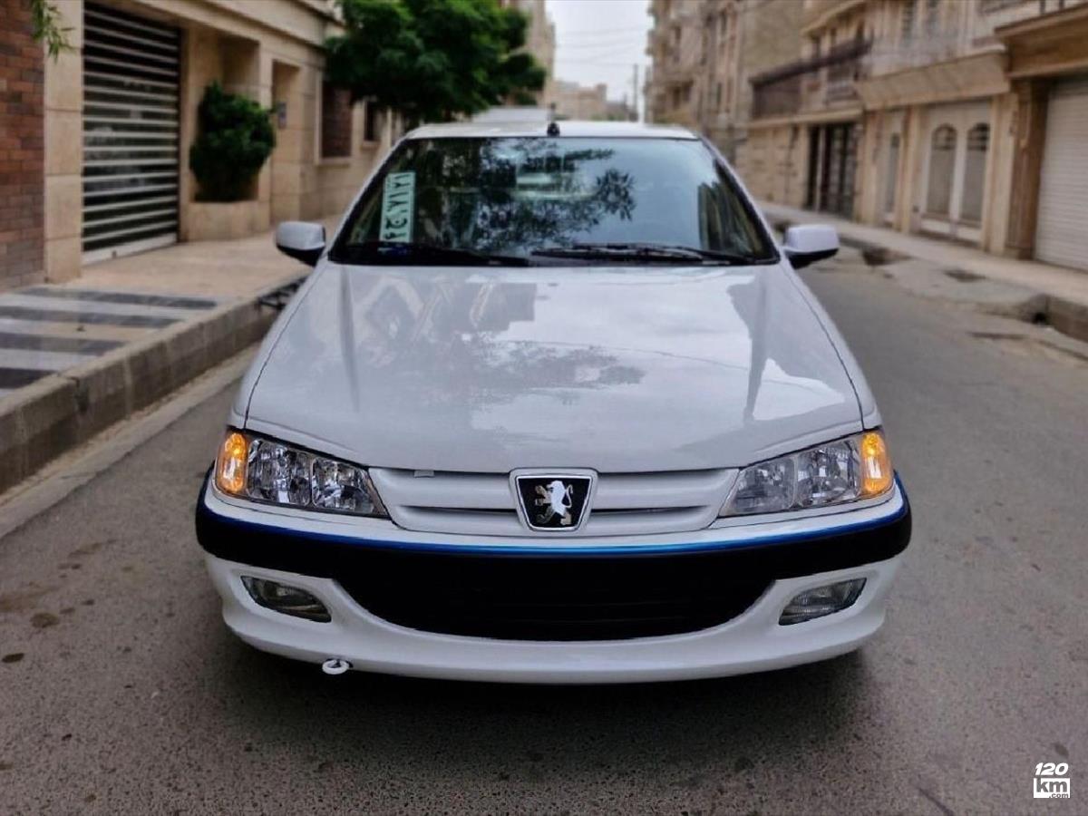 فروش پراید صندوقدار ۱۳۹۲ سفید بدون رنگ لرستان دورود (۴ مرداد ۱۴۰۴)
