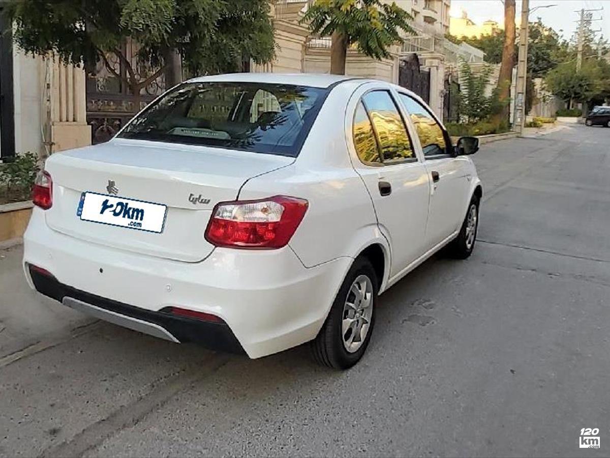 فروش ساینا S ۱۴۰۳ سفید بدون رنگ کرج عظیمیه (۵ مرداد ۱۴۰۴)