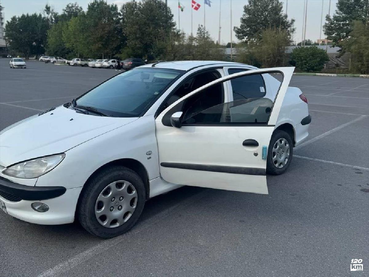 فروش پژو 206 SD V8 ۱۳۹۰ سفید دو لکه رنگ مازندران سورک (۶ مرداد ۱۴۰۴)