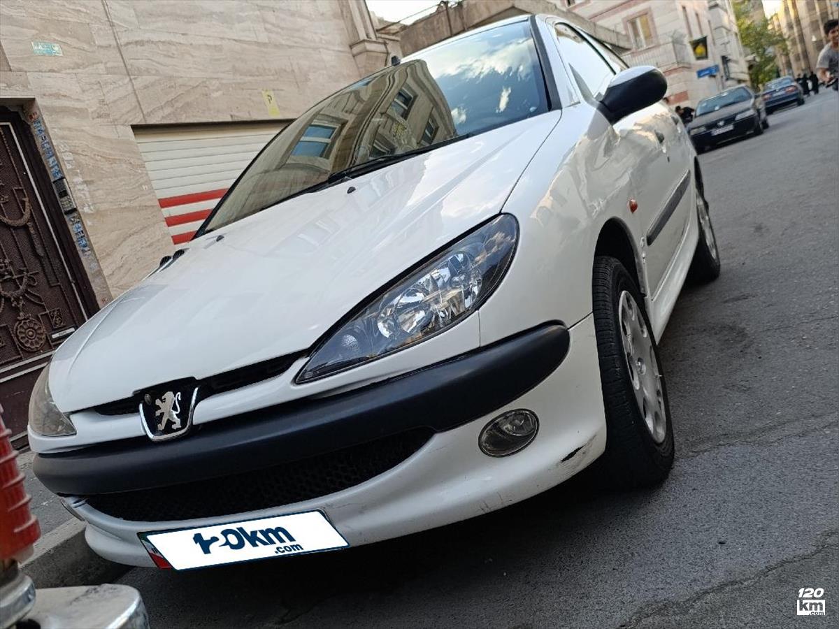 فروش پژو 206 تیپ 5 ۱۳۹۳ سفید دور رنگ تهران علی آباد (۸ مرداد ۱۴۰۴)
