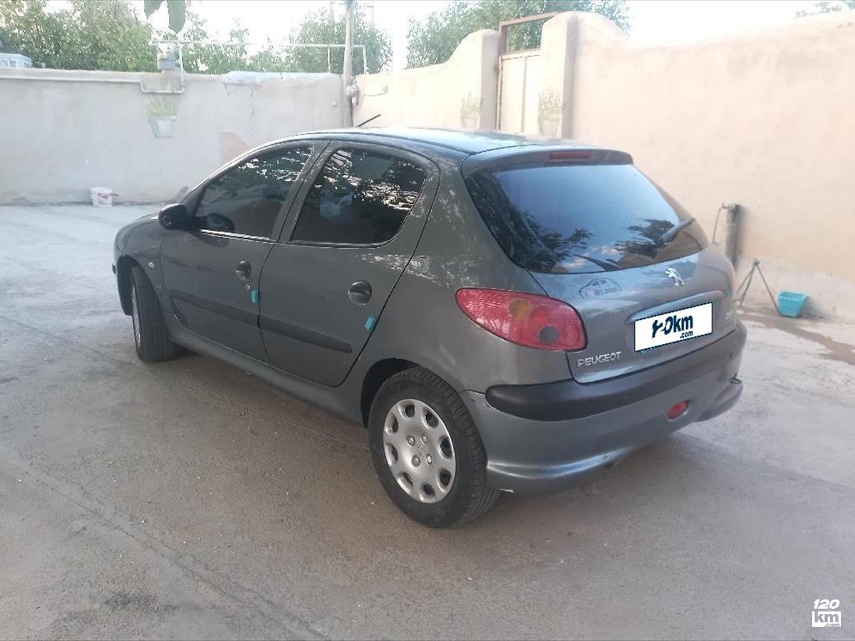 فروش پژو 206 تیپ 5 ۱۳۹۳ نوک مدادی بدون رنگ اراک (۱۱ مرداد ۱۴۰۴)