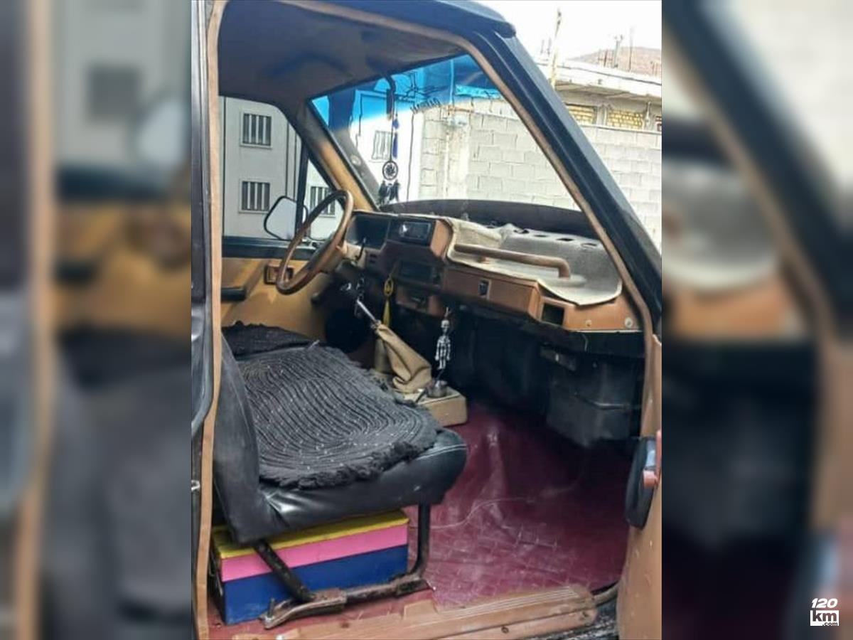 فروش نیسان پاترول وانت ۱۳۶۷ مشکی کامل رنگ تهران شهر قدس (۱۲ مرداد ۱۴۰۴)