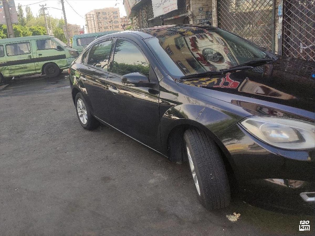 فروش برلیانس H330 ۱۳۹۷ مشکی دو لکه رنگ تهران اندیشه (۱۳ مرداد ۱۴۰۴)