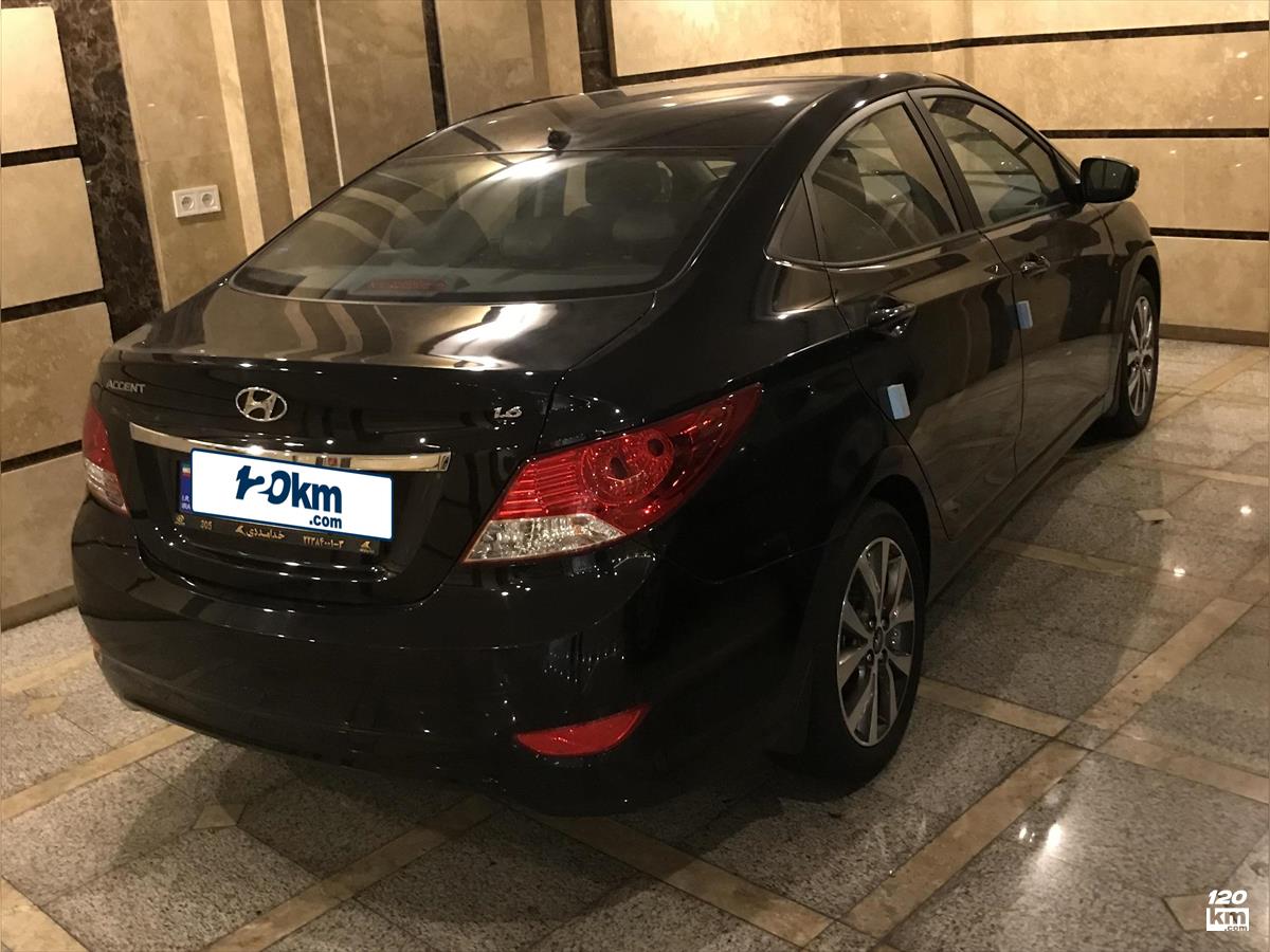 فروش هیوندای اکسنت ۱۳۹۷ مشکی بدون رنگ تهران دروس (۱۳ مرداد ۱۴۰۴)
