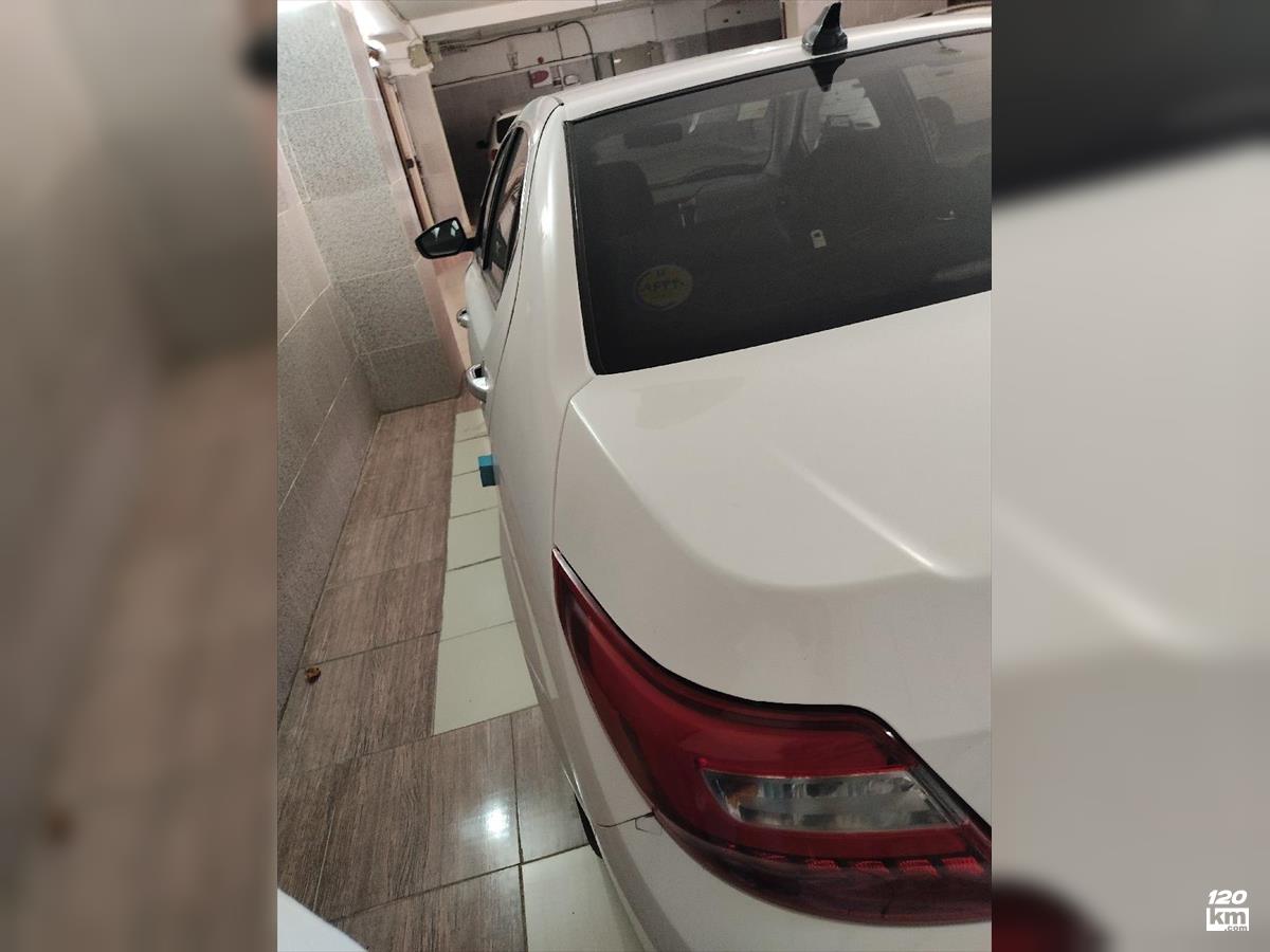 فروش دنا پلاس توربو ۱۴۰۱ سفید بدون رنگ کرمانشاه (۱۷ مرداد ۱۴۰۴)