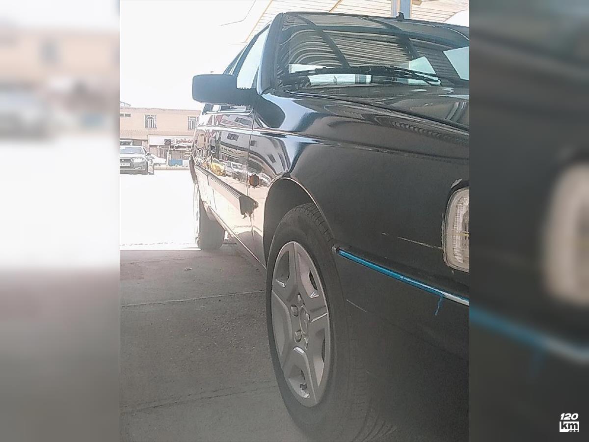 فروش پژو 405 GLX ۱۳۸۵ مشکی دو لکه رنگ کرمان بافت (۱۹ مرداد ۱۴۰۴)