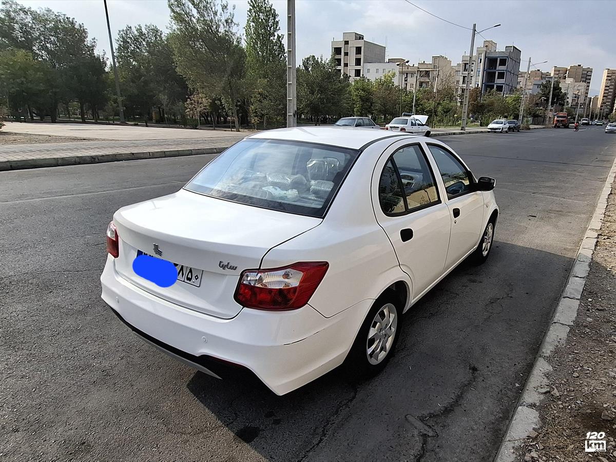 فروش ساینا S ۱۴۰۲ (کم کارکرد) سفید بدون رنگ تهران آهنگ (۲۰ مرداد ۱۴۰۴)