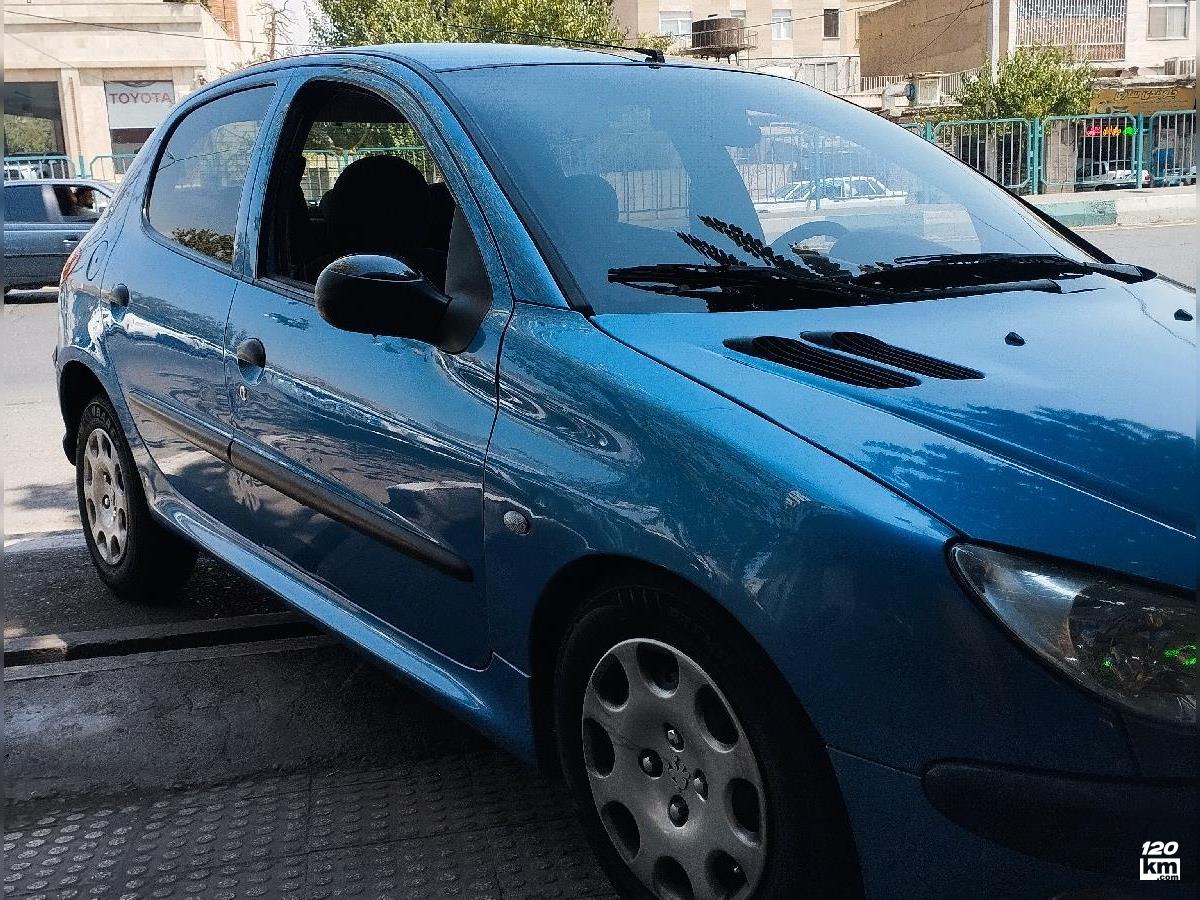 فروش پژو 206 تیپ 5 ۱۳۹۵ آبی چند لکه رنگ تهران تهرانپارس شرقی (۲۱ مرداد ۱۴۰۴)