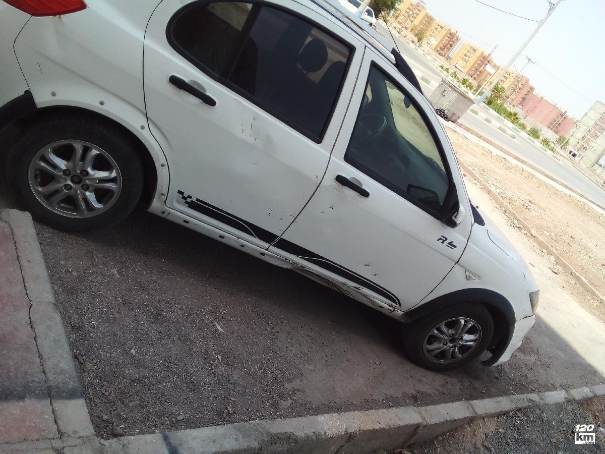 فروش کوییک R ۱۴۰۰ سفید تصادفی کرمان (۲۱ مرداد ۱۴۰۴)